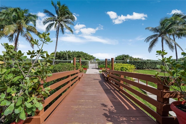 6767 Collins Ave Unit 602, Miami Beach, FL 33141 - view of home's community