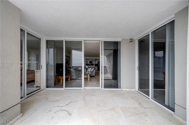 6767 Collins Ave Unit 602, Miami Beach, FL 33141 - view of patio