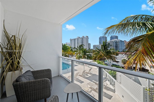 401 N Birch Rd Unit 505, Fort Lauderdale, FL 33304 - balcony with a view of city