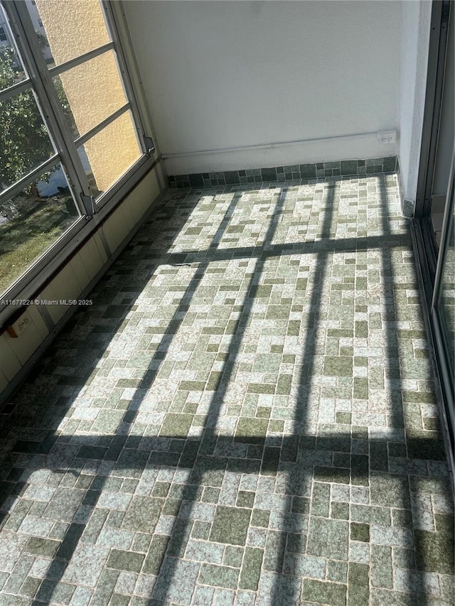 8285 Sunrise Lakes Blvd Unit 308, Sunrise, FL 33322 - view of unfurnished sunroom