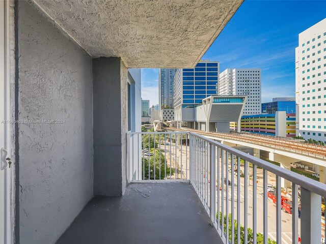 850 N Miami Ave Unit W-906, Miami, FL 33136 - balcony featuring a view of city