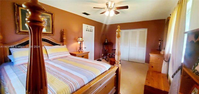 bedroom featuring a closet and ceiling fan