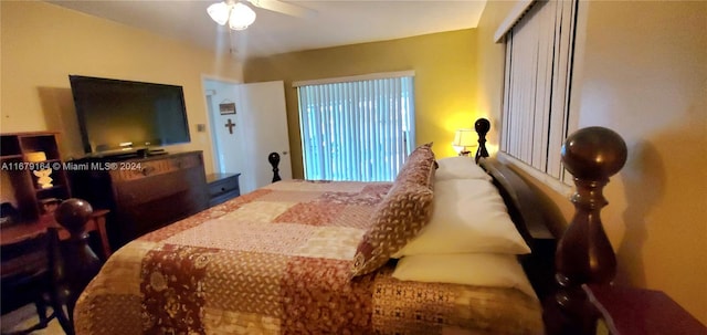 bedroom featuring ceiling fan