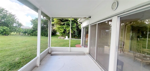 view of unfurnished sunroom