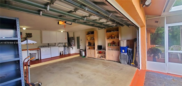 storage room featuring washer and clothes dryer