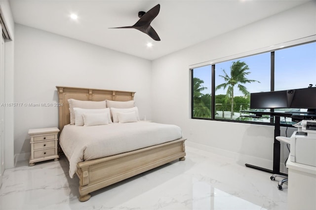 bedroom featuring ceiling fan