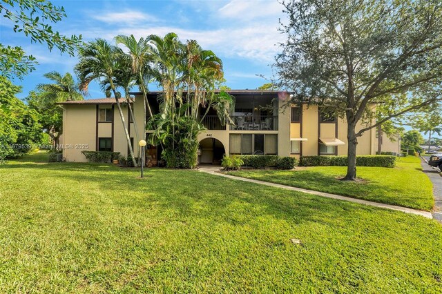 442 Pine Glen Ln Unit D-2, Green Acres, FL 33463 - view of building exterior