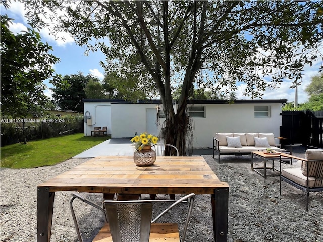 view of patio featuring an outdoor living space