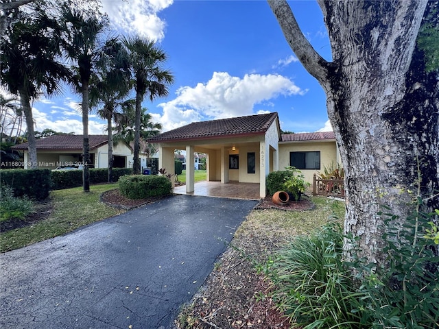 view of mediterranean / spanish house