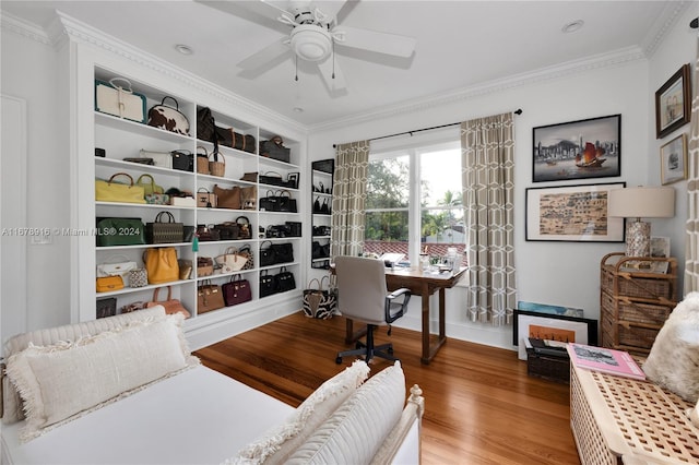 home office featuring ceiling fan, ornamental molding, and hardwood / wood-style floors