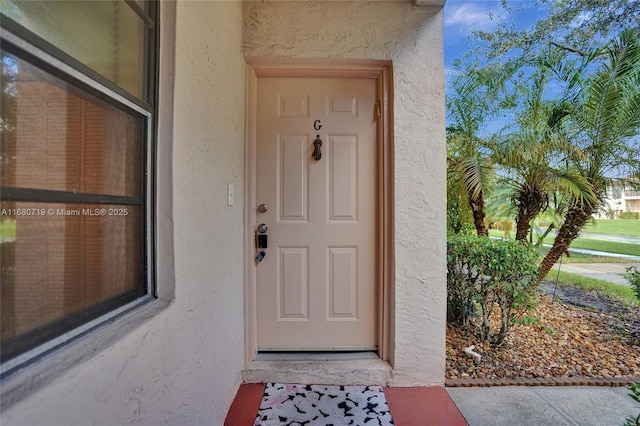 view of property entrance