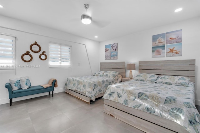 bedroom featuring ceiling fan