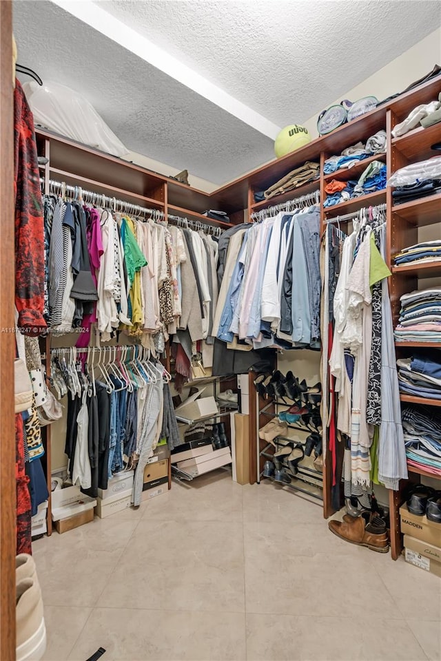 view of walk in closet