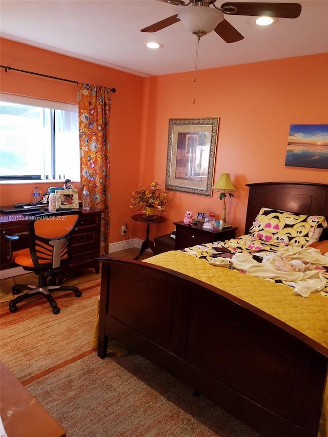 bedroom featuring ceiling fan