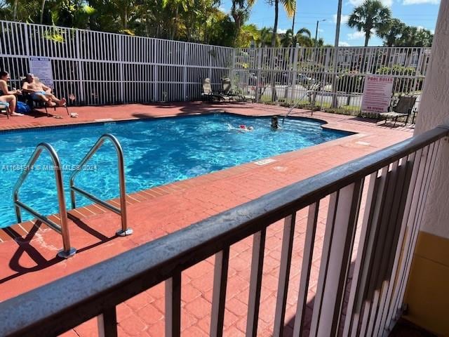 view of swimming pool