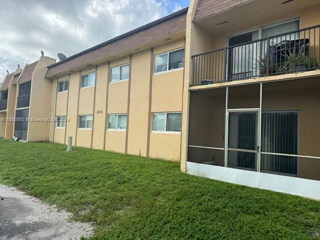 2832 NW 55th Ave Unit 1B, Lauderhill, FL 33313 - view of building exterior