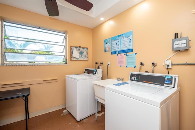 laundry area featuring washer and dryer and ceiling fan