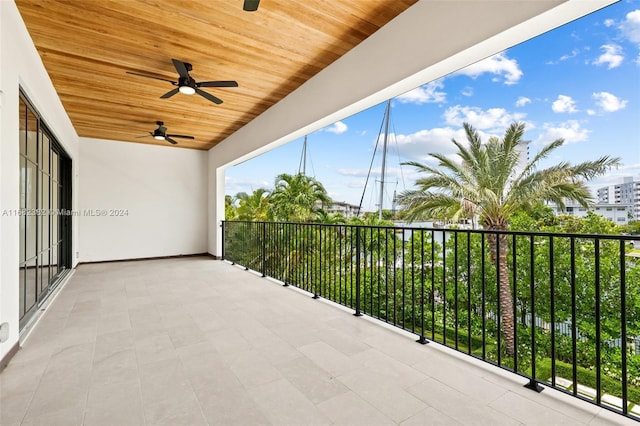 balcony with ceiling fan