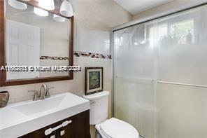 3309 San Remo Cir, Homestead, FL 33035 - photo 17