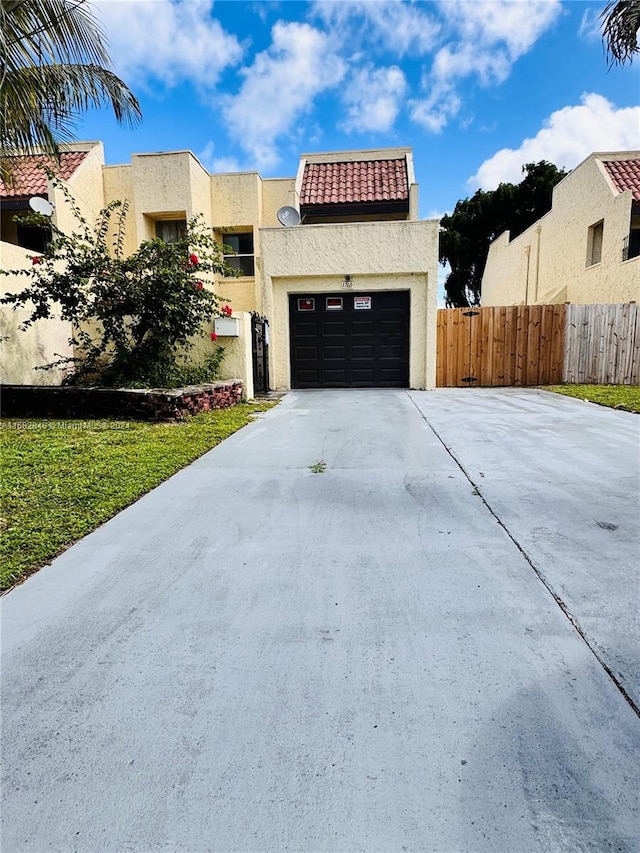 view of front facade with a garage