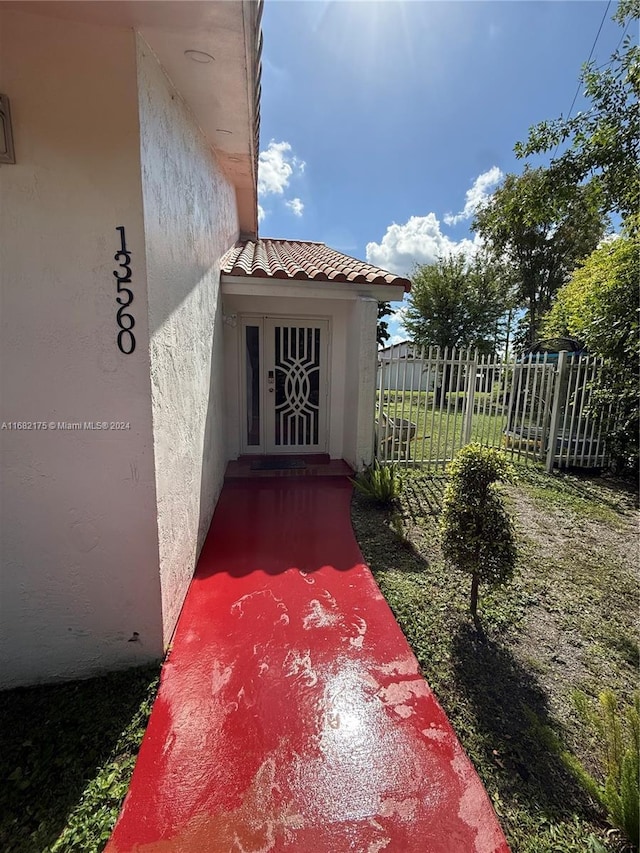 view of doorway to property