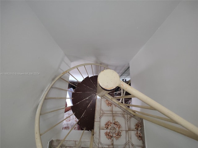 945 NW 19th Ave, Miami, FL 33125 - photo 17