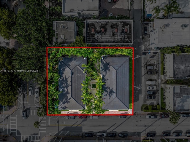 731 6th St Unit 201-E, Miami Beach, FL 33139 - aerial map of property and surrounding area with property boundaries highlighted