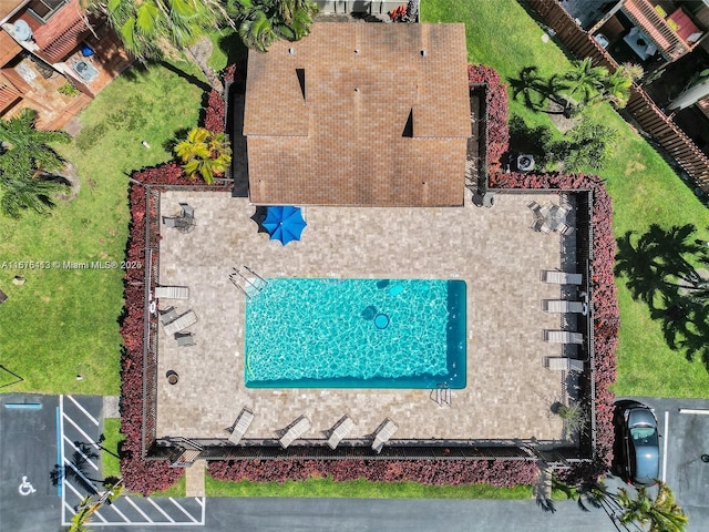 428 SE 11th Ter, Dania Beach, FL 33004 - view from above of property featuring a pool area
