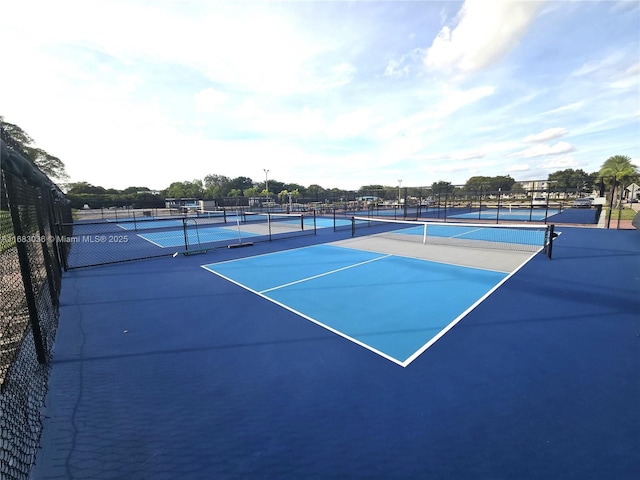 4103 Newport U Unit 4103, Deerfield Beach, FL 33442 - view of tennis court