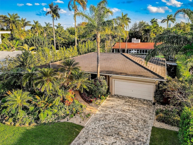 view of front of home featuring a garage