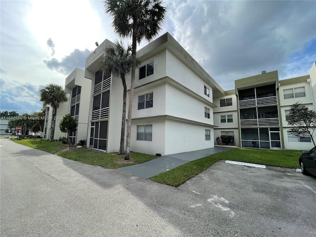 4255 N University Dr Unit 201, Sunrise, FL 33351 - photo 1