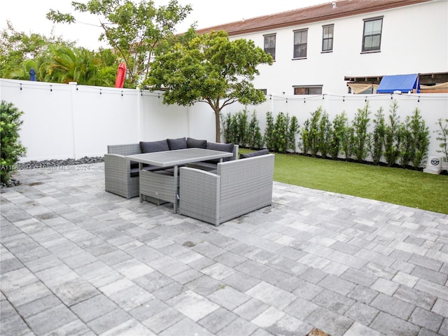 view of patio / terrace featuring an outdoor hangout area