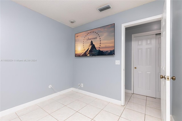 2510 SW Natura Blvd, Deerfield Beach, FL 33441 - unfurnished room with light tile patterned floors and baseboards