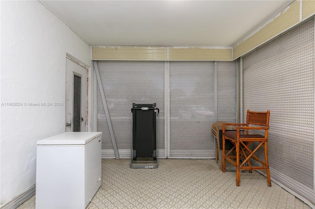 2510 SW Natura Blvd, Deerfield Beach, FL 33441 - view of sunroom / solarium