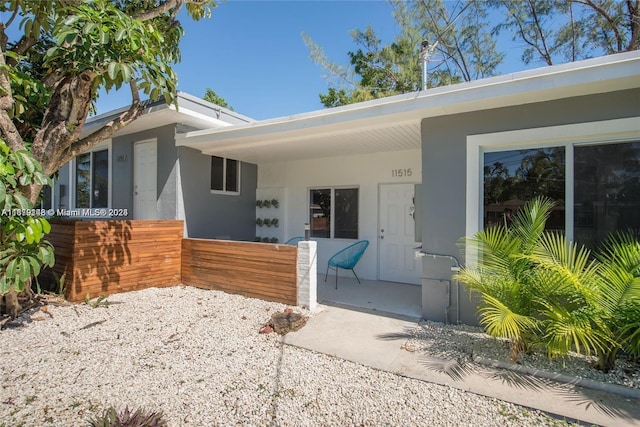 view of front of property with a porch