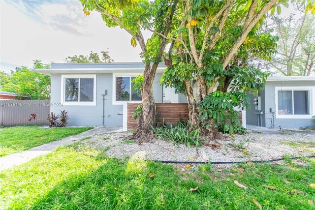 11515 NE 12th Ave, Miami, FL 33161 - view of front of house with stucco siding