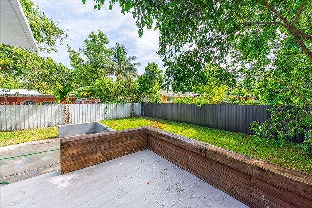 11515 NE 12th Ave, Miami, FL 33161 - fenced backyard with a patio