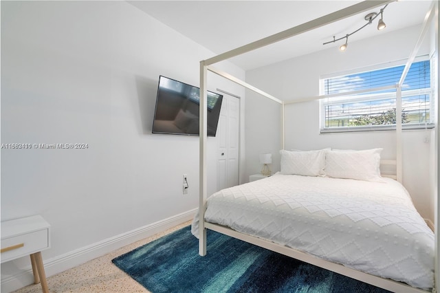 bedroom featuring a closet