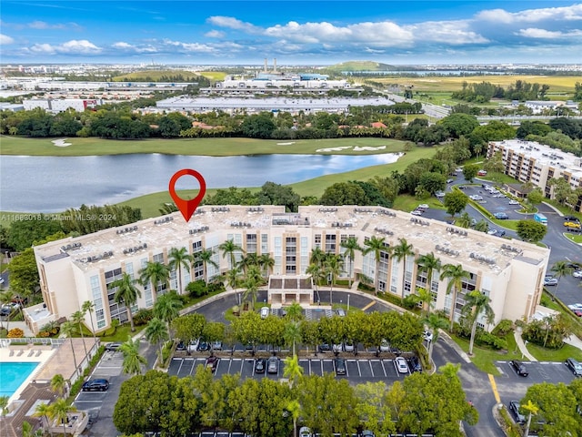 bird's eye view with a water view