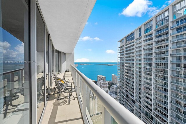 475 Brickell Ave Unit 5113, Miami, FL 33131 - photo 3