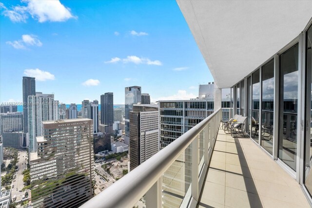 475 Brickell Ave Unit 5113, Miami, FL 33131 - photo 11