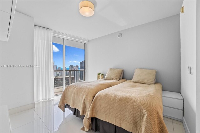 475 Brickell Ave Unit 5113, Miami, FL 33131 - photo 17