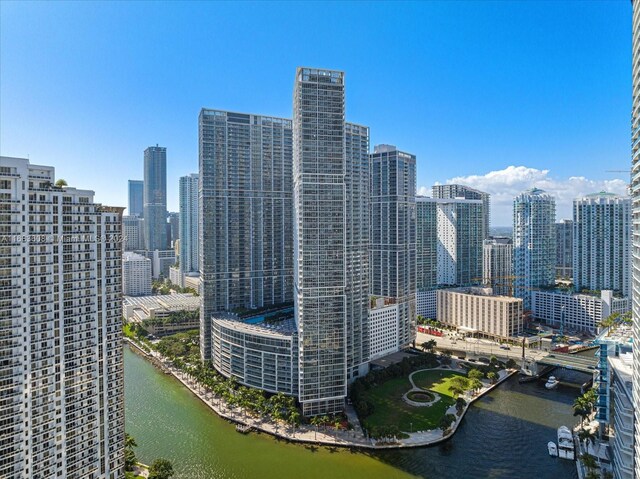 475 Brickell Ave Unit 5113, Miami, FL 33131 - photo 24