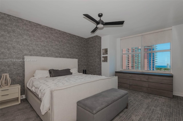 bedroom featuring ceiling fan