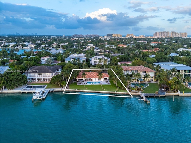 520 S Mashta Dr, Key Biscayne, FL 33149 - drone / aerial view of a large body of water