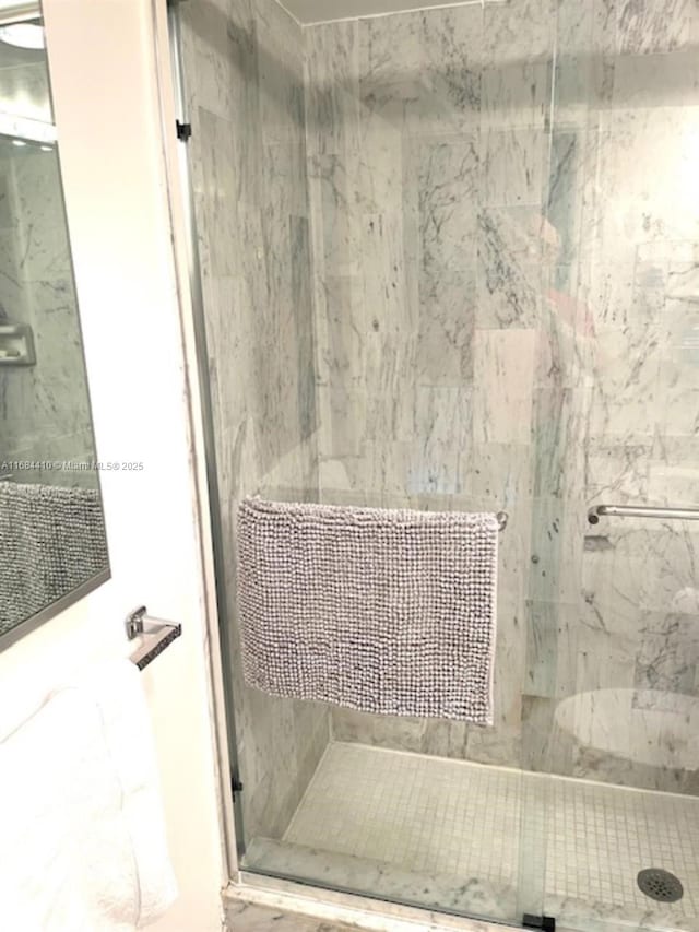 265 Grapetree Dr Unit 108, Key Biscayne, FL 33149 - full bath featuring a marble finish shower