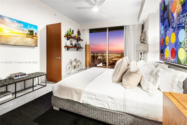 bedroom featuring ceiling fan