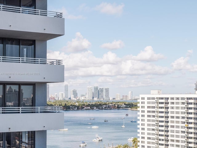 water view featuring a view of city