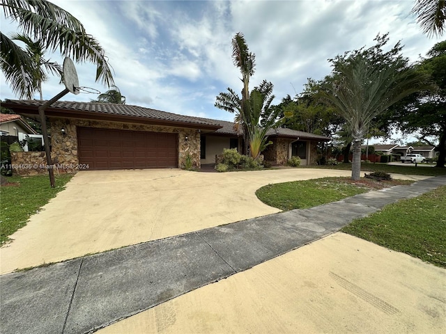 view of front of home featuring a garage