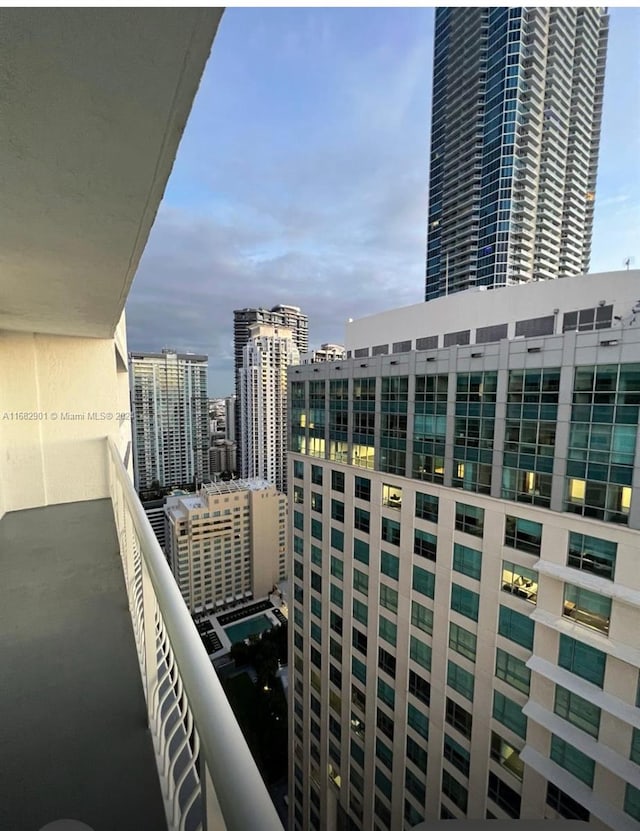 1200 Brickell Bay Dr Unit Ph4204, Miami, FL 33131 - balcony with a view of city